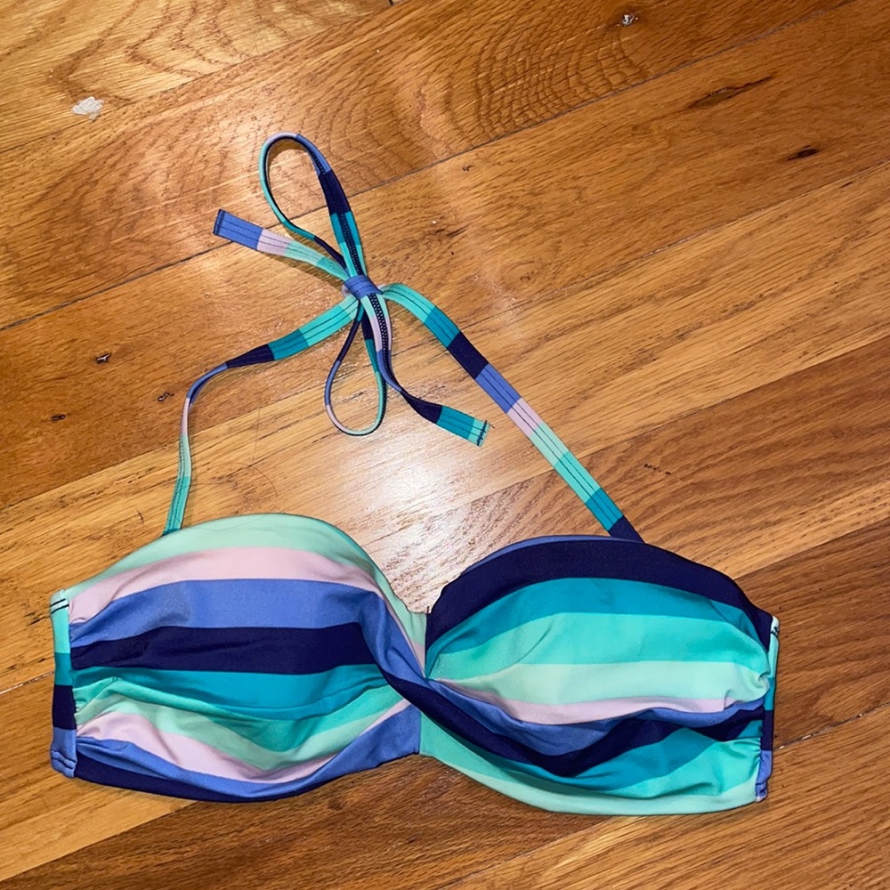 Bikini top